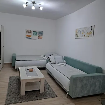 Lägenhet Apartman Bosiljka Subotica